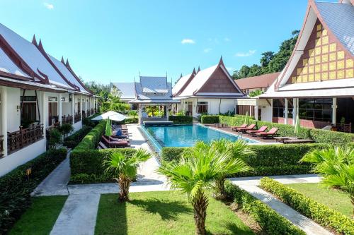 Фотография гостиницы Bhu Tarn Koh Chang Resort & Spa