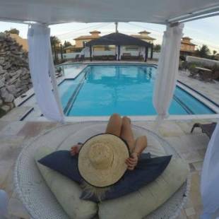 Фотографии мини отеля
Pousada Casa do Catavento