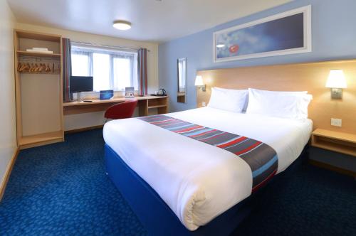 Фотография гостиницы Travelodge Dublin Airport North 'Swords'