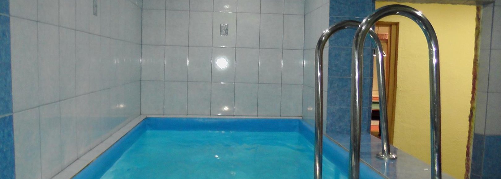 Фотография бильярда Зазеркалье