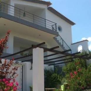 Фотографии гостевого дома
Aiolos