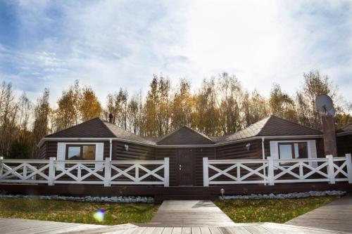 Фотографии гостиницы 
            Лед загородный клуб-отель