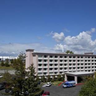 Фотографии гостиницы 
            Coast Gateway Hotel