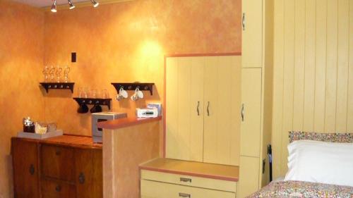 Фотография мини отеля Salt Spring Carriage House B&B