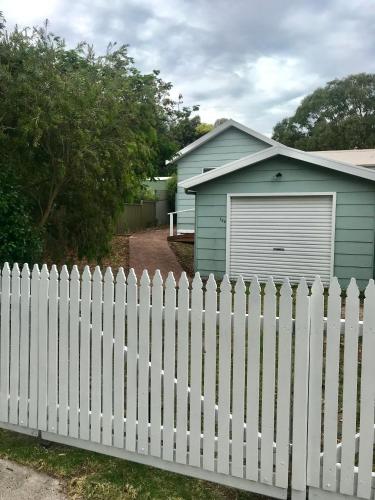 Фотография гостевого дома Griffith St Beach House