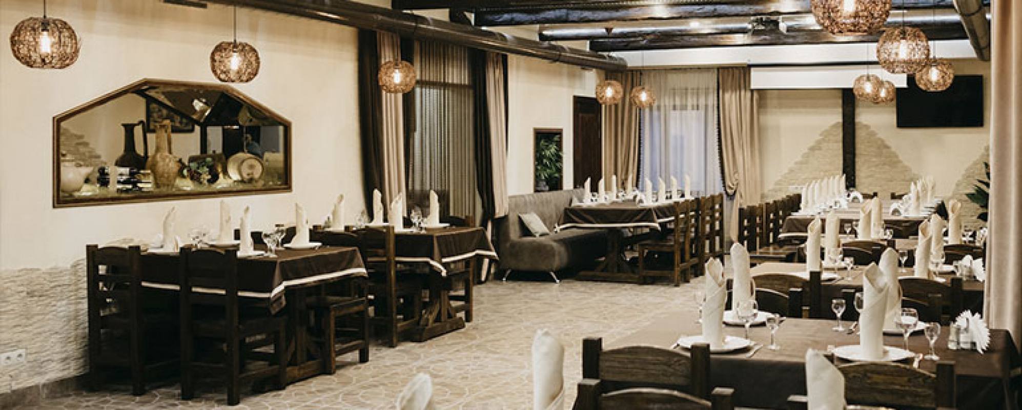 Фотографии банкетного зала Гарни Банкетный зал на 60 мест