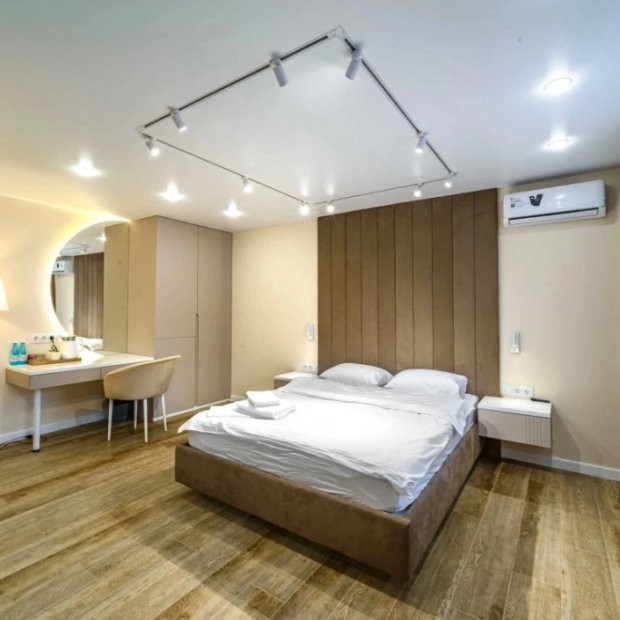 Фотографии квартиры 
            Апартаменты Портал Апартментс №11 на Дружбе 15