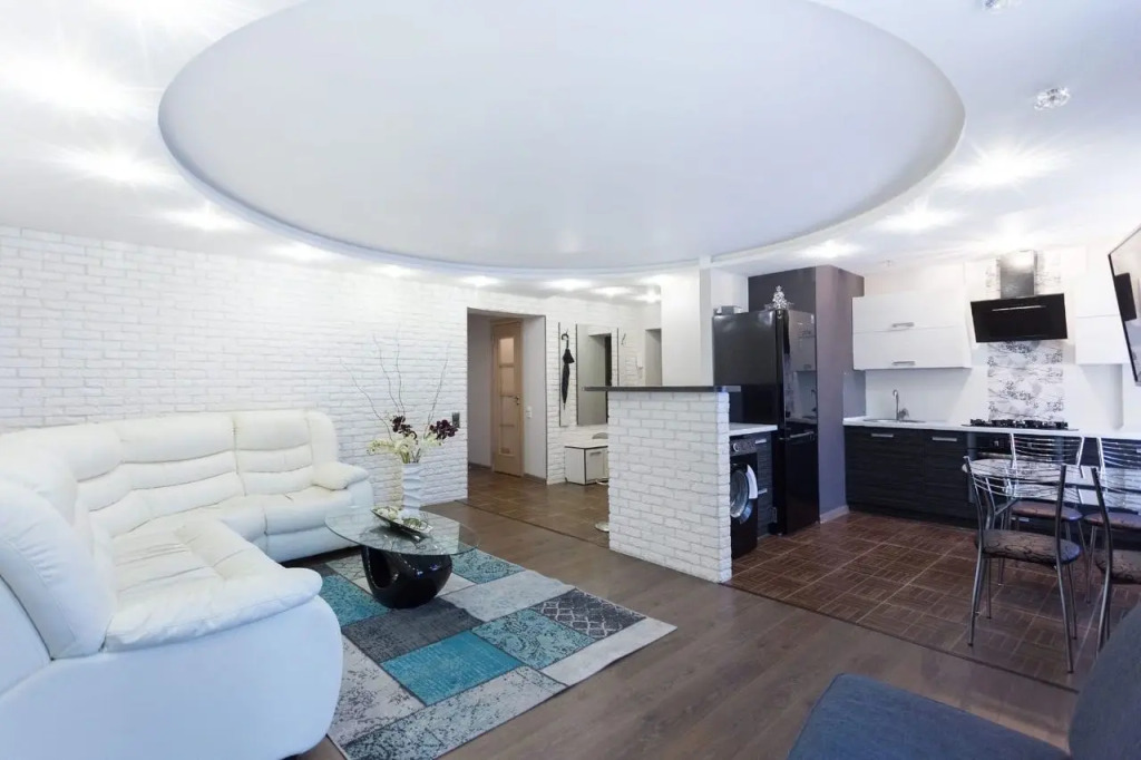 Фотография квартиры 3-комн. апарты в самом центре города на проспект. Победителей 1