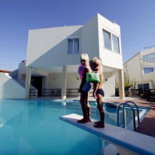 Фотографии апарт отеля
Elma's Dream Apartments & Villas