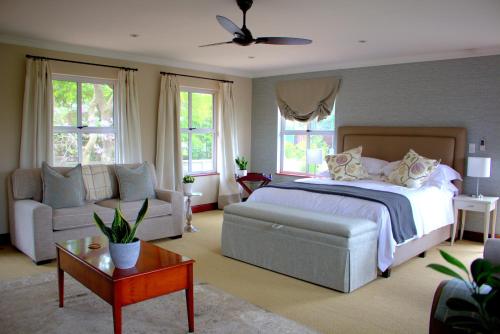 Фотография мини отеля Wild Olive Executive Suite