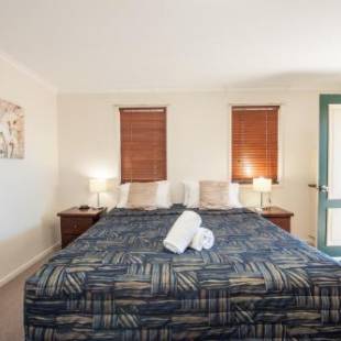 Фотографии мотеля 
            Jacaranda Place Motor Inn