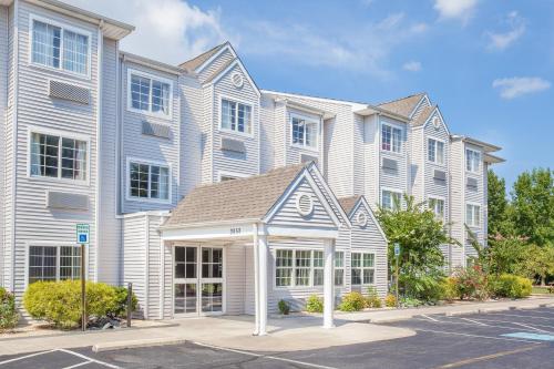 Фотография мотеля Microtel Inn and Suites - Salisbury