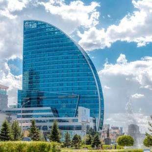 Фотографии гостиницы 
            The Blue Sky Hotel and Tower