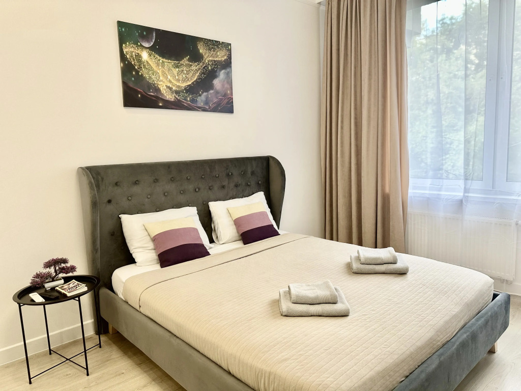 Фотография квартиры Квартира Просторная уютная и современная студия на Уктусской