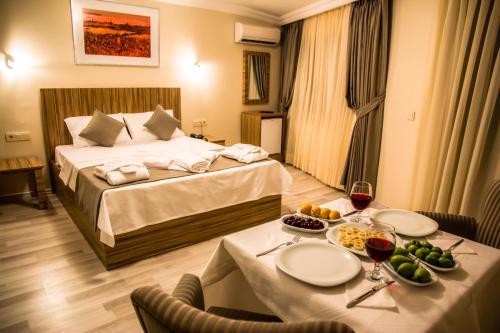 Фотография гостиницы Berlin Hotel Nisantasi