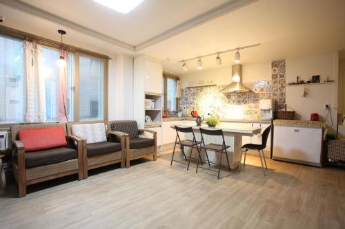 Фотография гостевого дома Pohang Youngildae Guesthouse