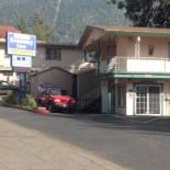 Фотография мотеля Budget INN At The Heavenly Gondola