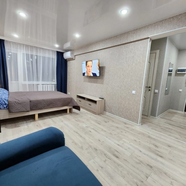 Фотографии квартиры 
            Квартира двухкомнатная в центре Великого Новгорода