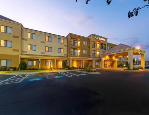 Фотография гостиницы Courtyard by Marriott Albany