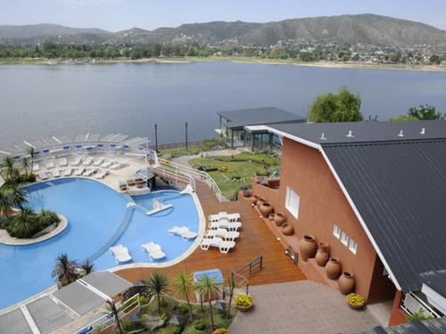 Фотография гостиницы Lake Buenavista Apart Hotel & Suites