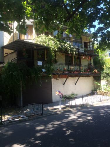 Фотография гостевого дома На Самшитовой