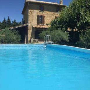 Фотографии гостевого дома
Mas dans la campagne pour loisirs et télétravail