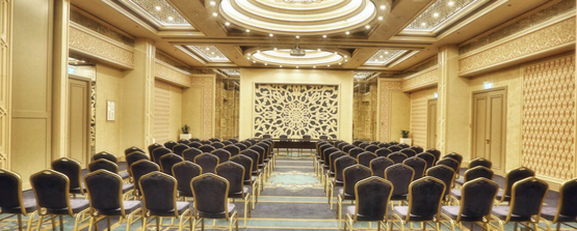 Фотографии конференц-зала Главный зал