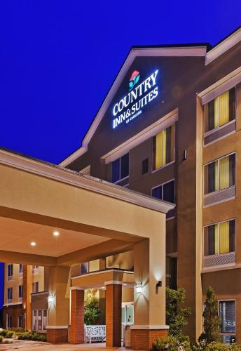 Фотография гостиницы Country Inn & Suites by Radisson, Oklahoma City Airport, OK