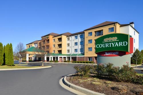 Фотография гостиницы Courtyard by Marriott Milwaukee North/Brown Deer