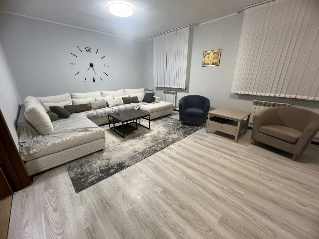 Фотография Коттеджа Частный дом Большой дом недалеко от центра города Тверь