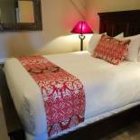 Фотография мини отеля Lantern Light Inn - Romantic Getaway