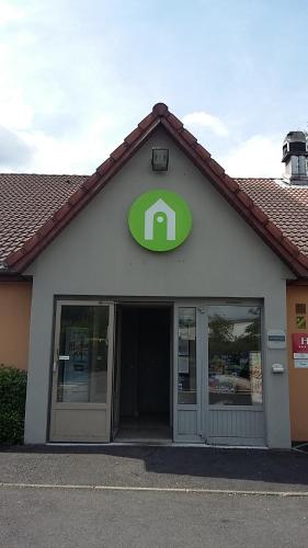 Фотография гостиницы Campanile Clermont-Ferrand ~ Thiers