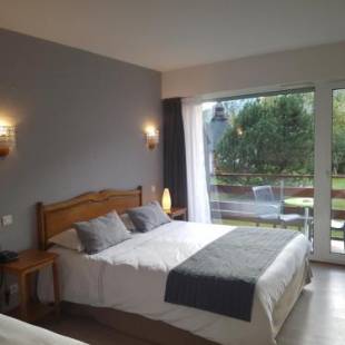 Фотографии гостиницы
Hôtel Les Chatelminés