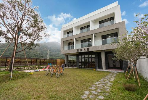 Фотография гостевого дома 漫步月眉民宿