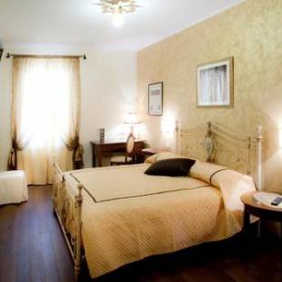 Фотографии мини отеля
La Portella Bed & Breakfast