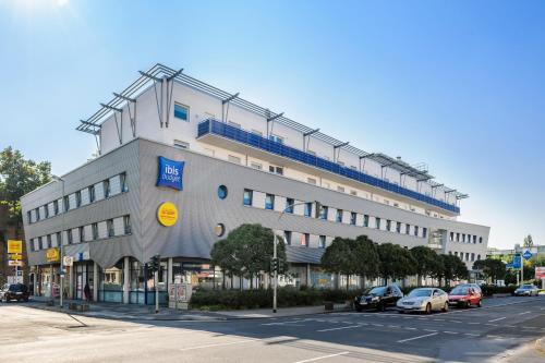 Фотография гостиницы ibis budget Duisburg City am Innenhafen