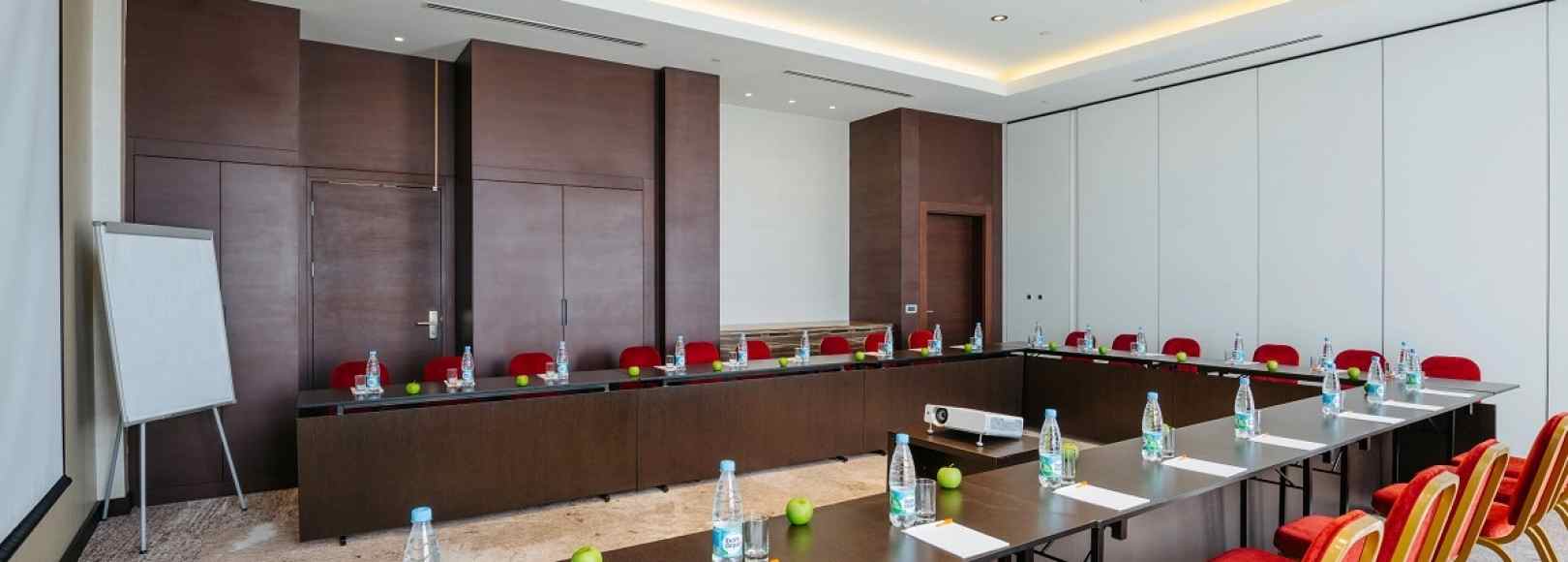 Фотография конференц-зала Галеон