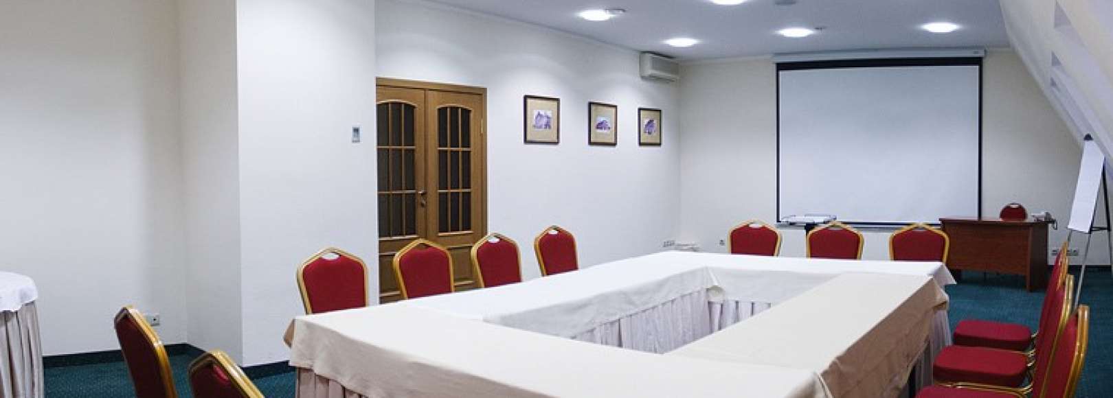 Фотография конференц-зала Конгресс зал