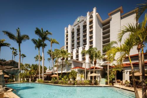 Фотография гостиницы Embassy Suites by Hilton Fort Lauderdale - 17th Street