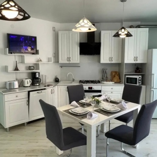 Фотография квартиры Апартаменты История на море