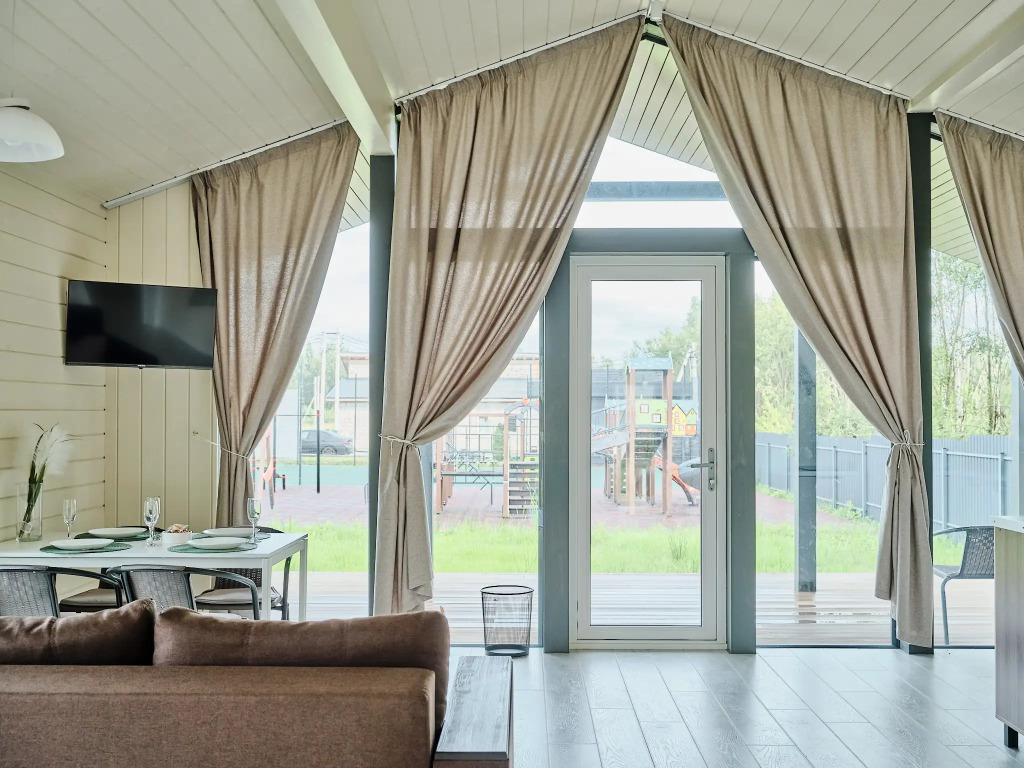 Фотография Коттеджа Частный дом с сауной, детской и спортивной площадкой