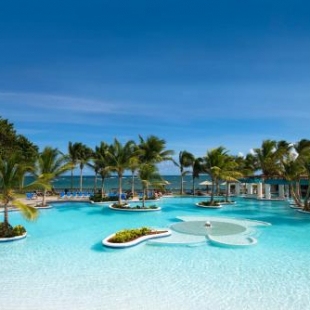 Фотография гостиницы Coconut Bay Beach Resort & Spa All Inclusive