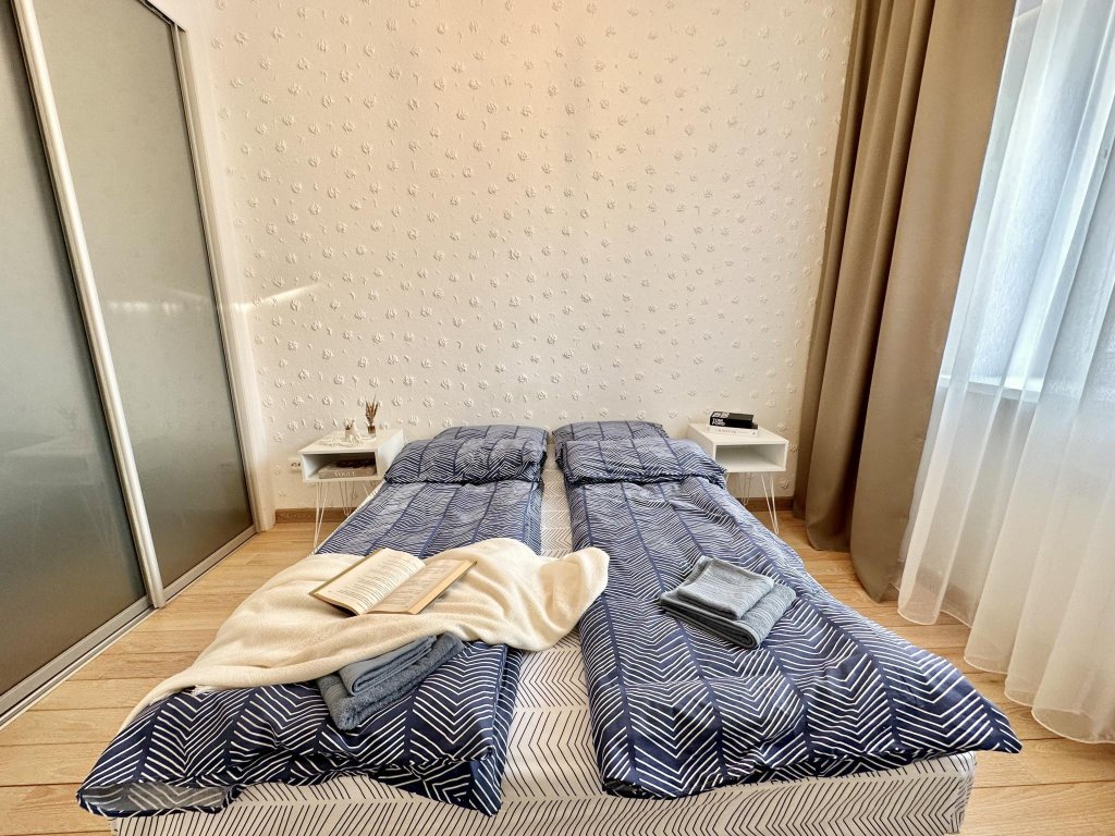 Фотография квартиры Artinvest (Артинвест) на улице Жуковского