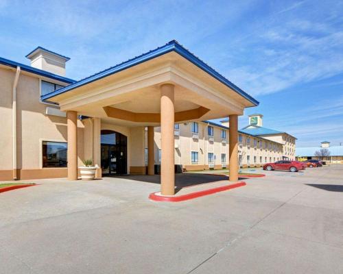 Фотография гостиницы Quality Inn & Suites Wichita Falls I-44