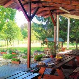 Фотографии гостевого дома
Kristály Vendégház