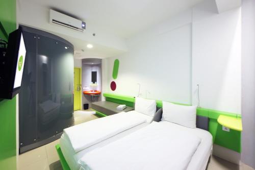 Фотография гостиницы POP! Hotel Tebet Jakarta
