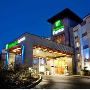 Фотографии гостиницы
Holiday Inn Express & Suites Langley, an IHG Hotel
