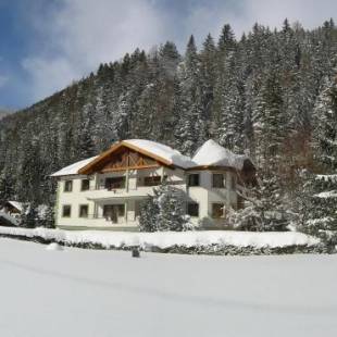 Фотографии гостевого дома
Diana