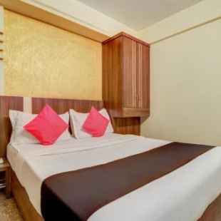 Фотография гостиницы Capital O 71247 Jk Regency