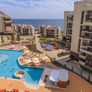 Фотография квартиры Апартаменты двухкомнатные Atlas на 1 линии у моря